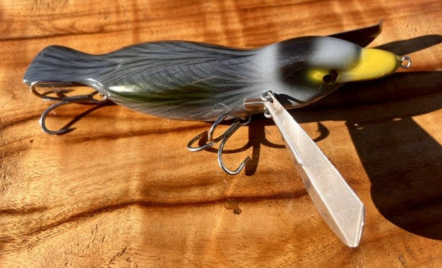 Avian 170 Bird