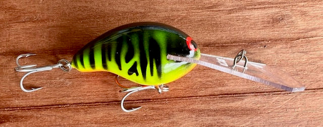 Square Bill Crank 50